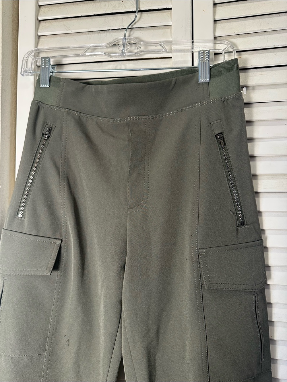 Athleta Olive Green Cargo Jogger Pants with Zip Pockets - Picture 3 of 7